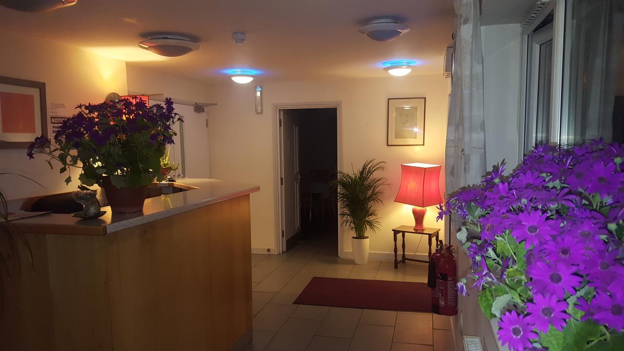 Almond Tree Hotel Bicester Exteriér fotografie